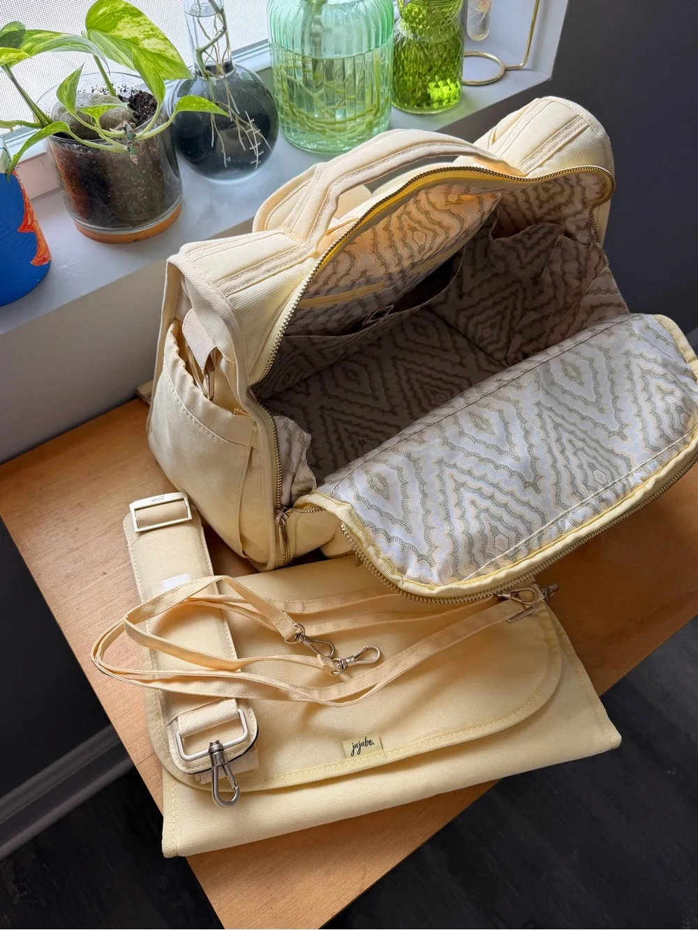 Jujube BFF Diaper Bag Cream